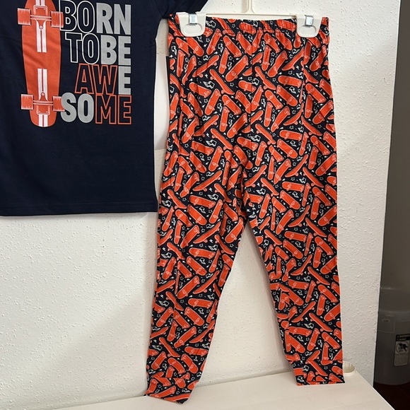 Championship Gold Sleepwear - Picture 3 of 5